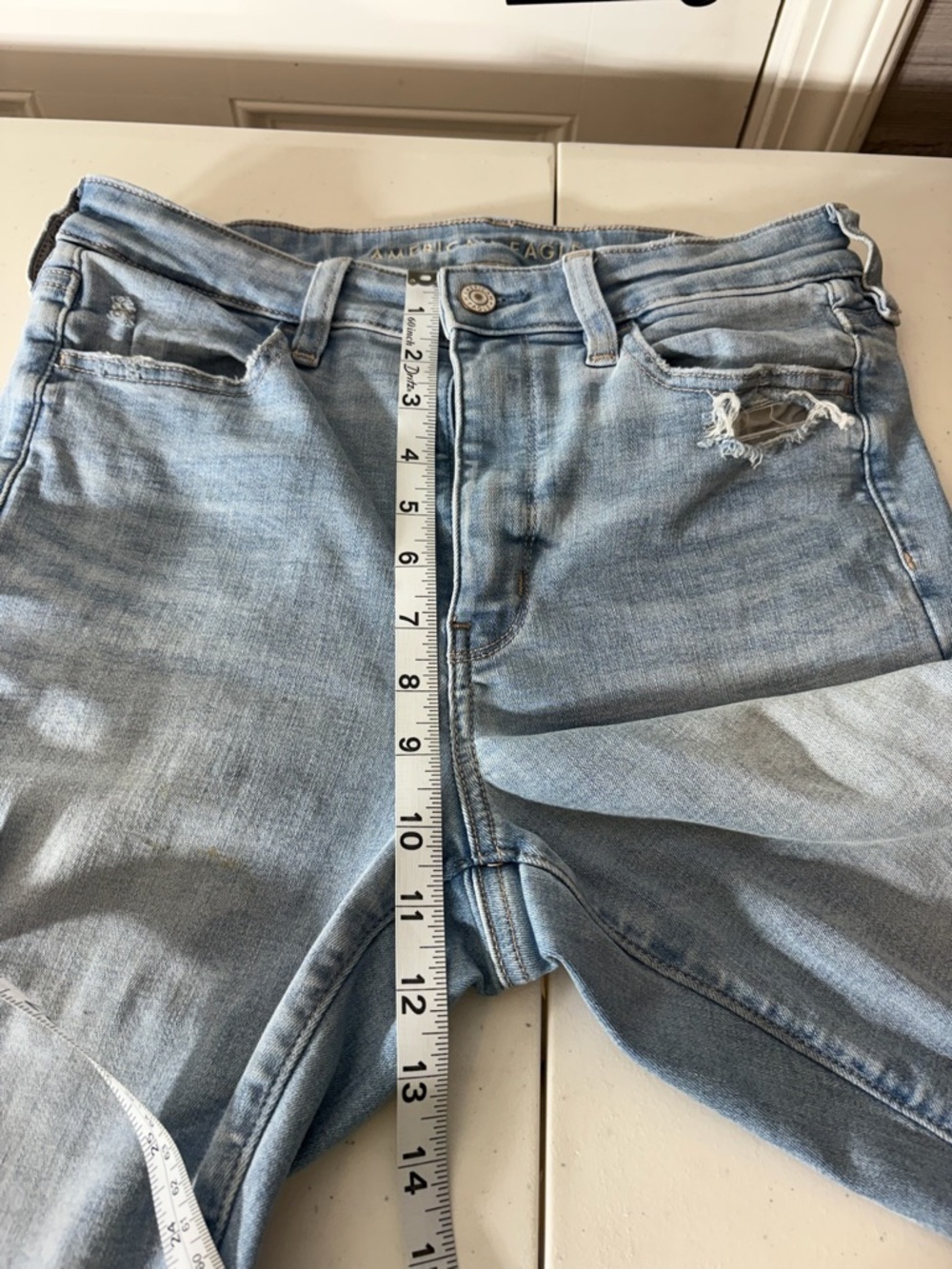 American Eagle Outfitters Light Wash Distressed Skinny Jeans 1922 - Picture 11 of 13
